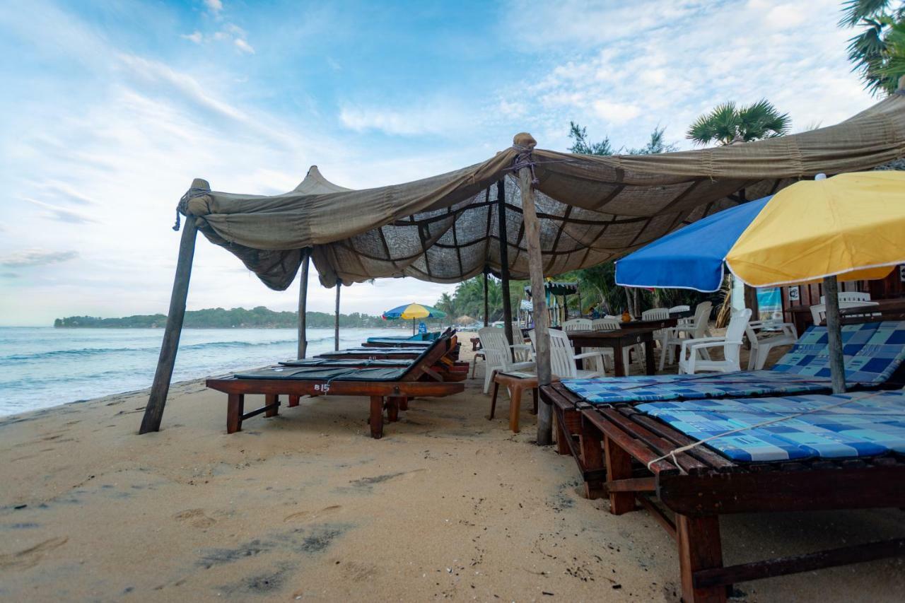 The Surf Access Guest House Arugam Bay Bagian luar foto