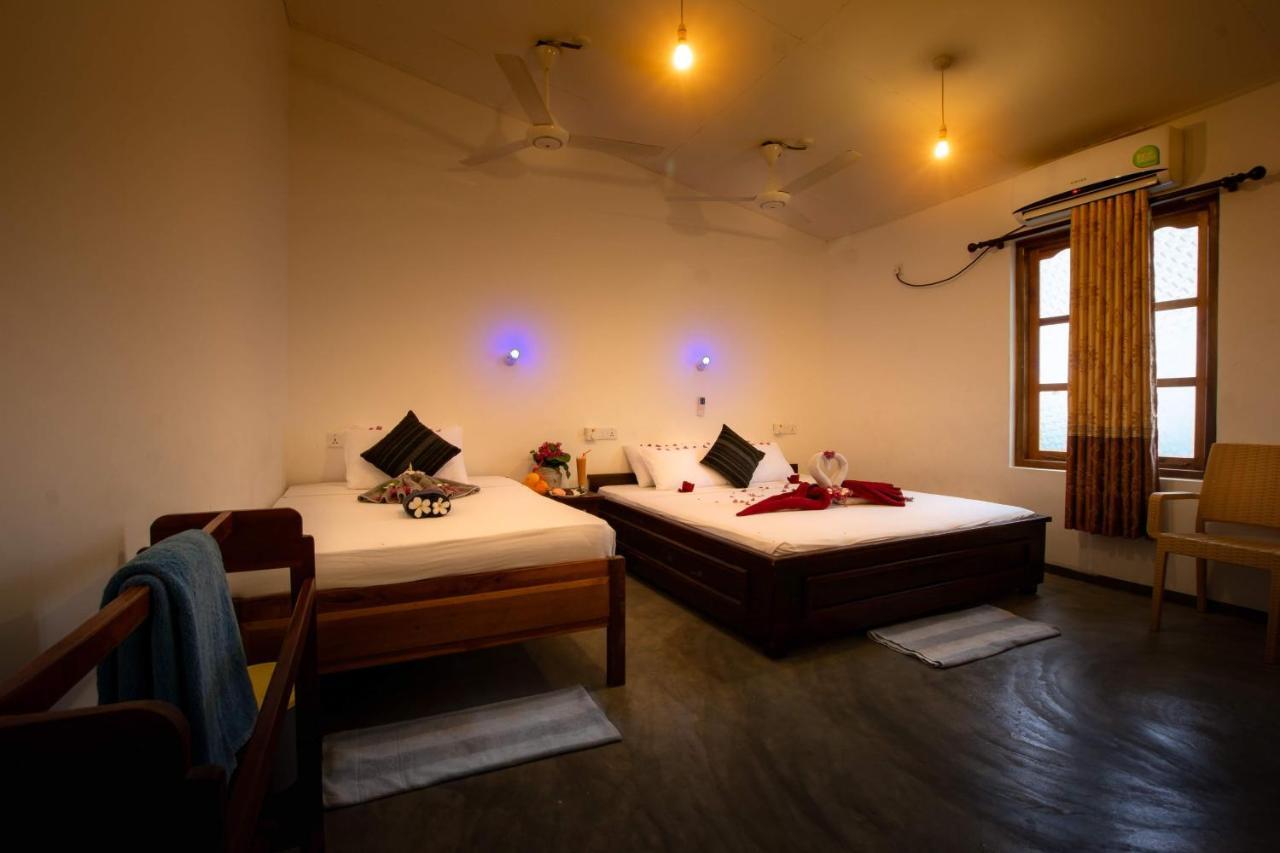 The Surf Access Guest House Arugam Bay Bagian luar foto